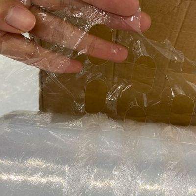Film rozciągający LDPE 500 mm x 1420 m z 250% wydłużeniem i trwałym materiałem