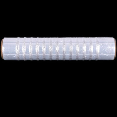 Przezroczysta, wentylowana folia stretch LDPE o grubości 23 mikronów i wydłużeniu 250%.